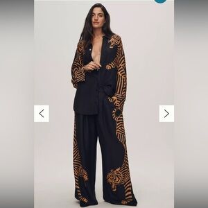 FARM Rio Black Pattern Pants & Button Down Blouse Tiger Print Set Size M set